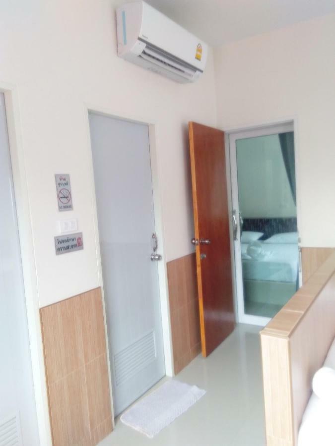 กู๊ดวิวสัตหีบ Hotel Buitenkant foto